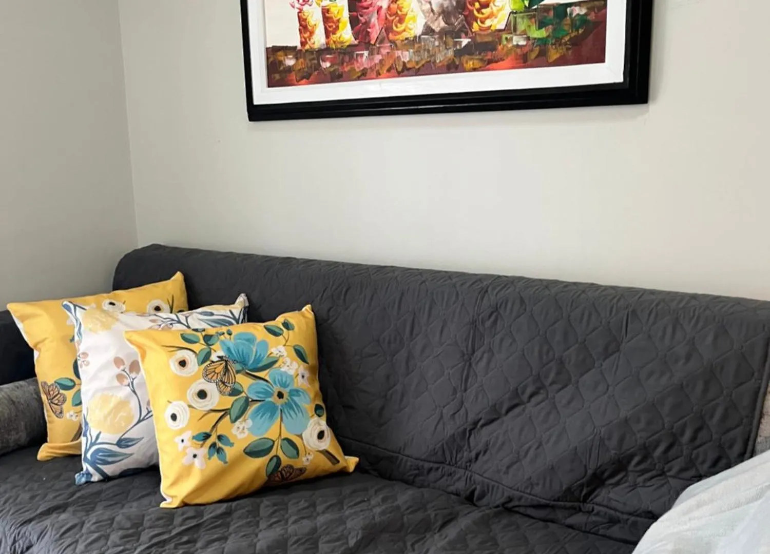 Urban Retreat Condo Rental Davao Aparthotel