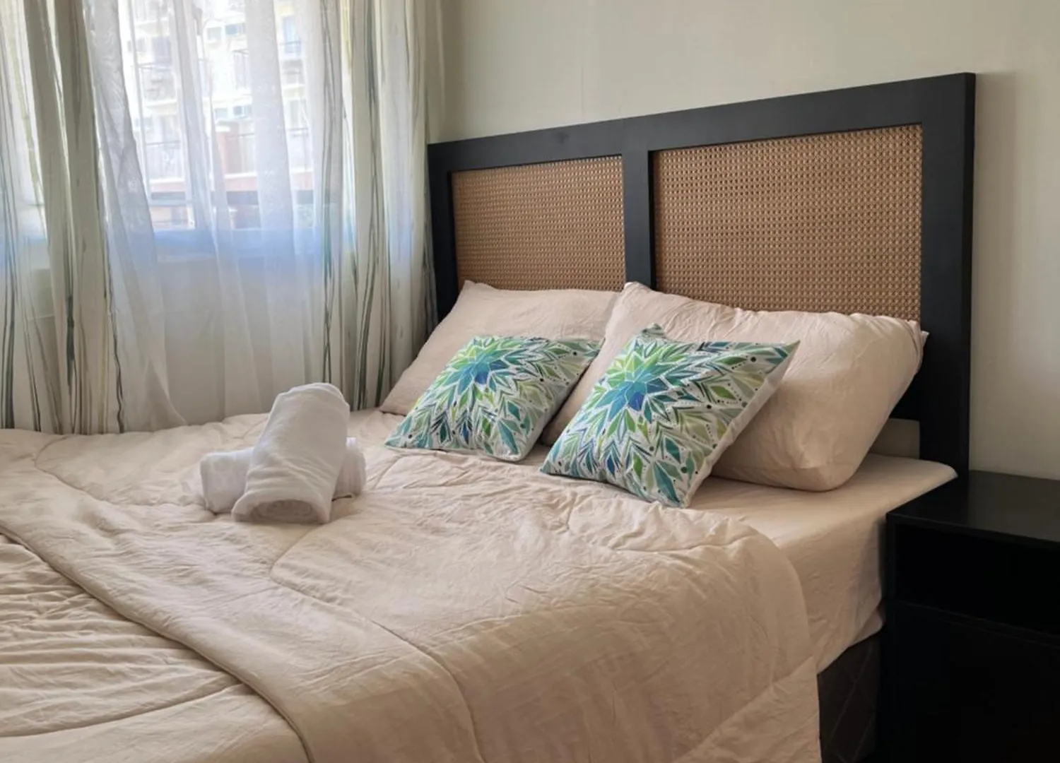 Aparthotel Urban Retreat Condo Rental Davao